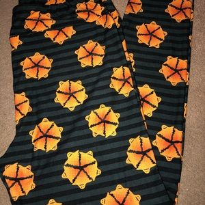 Lularoe Halloween Ghost leggings TC2 NWT 👻